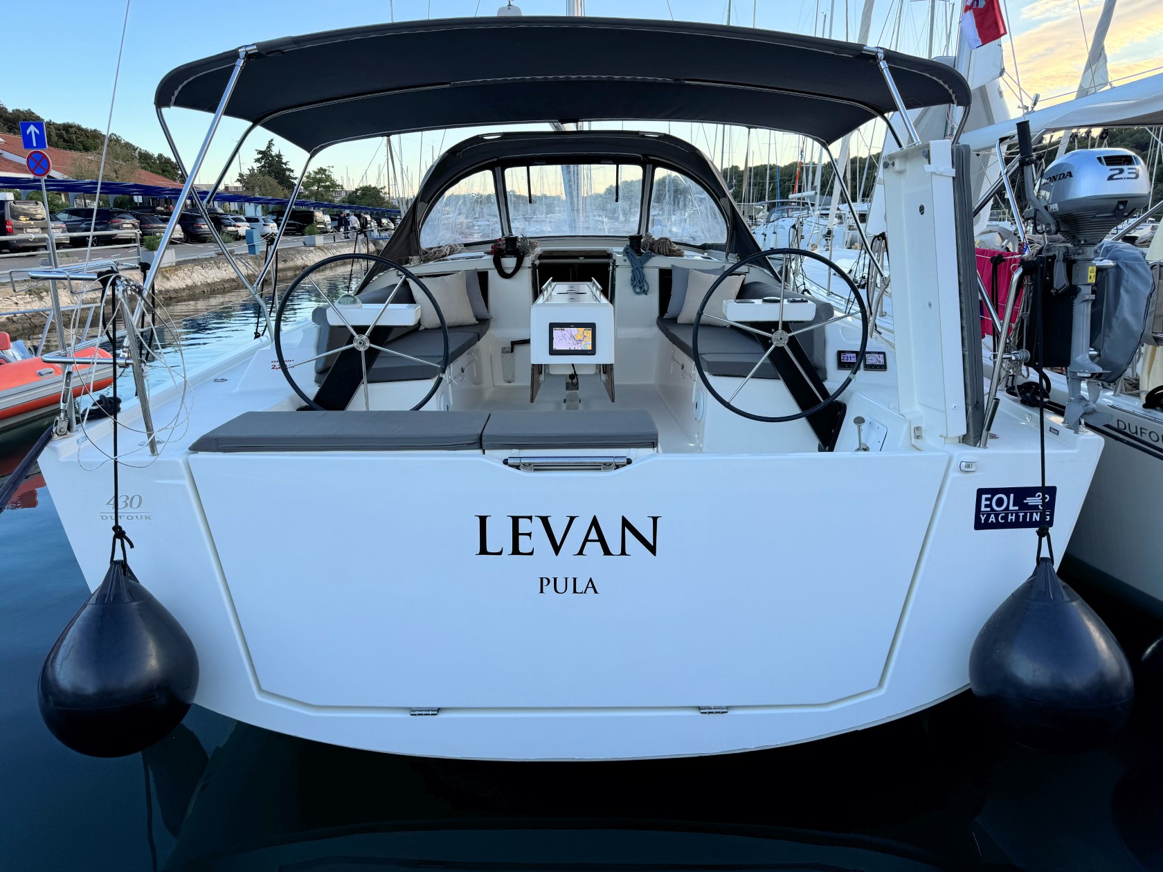 Dufour 430 GL Levan